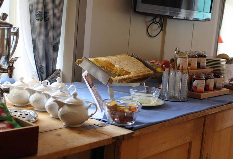 Пансион Goldener Adler Oberried Hotel & Appartements