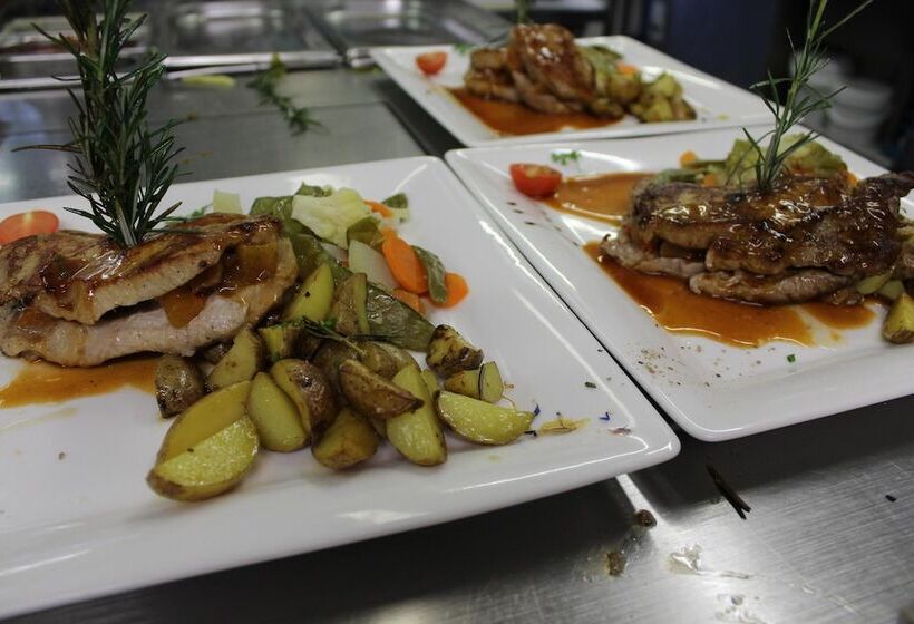 Пансион Goldener Adler Oberried Hotel & Appartements