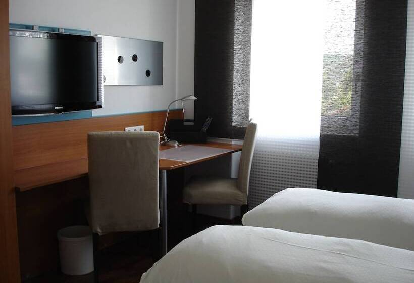 ペンション Landgasthof Hotel Pröll