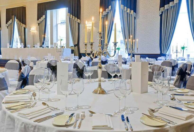 Rox Hotel Aberdeen By Compass Hospitality