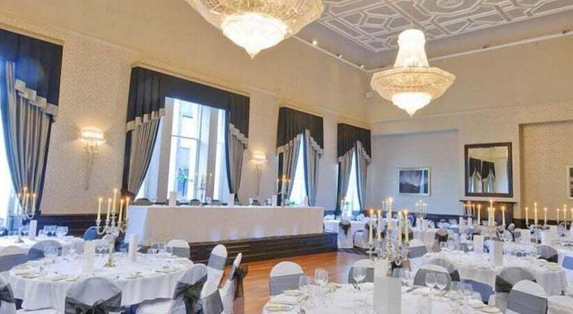 Rox Hotel Aberdeen By Compass Hospitality