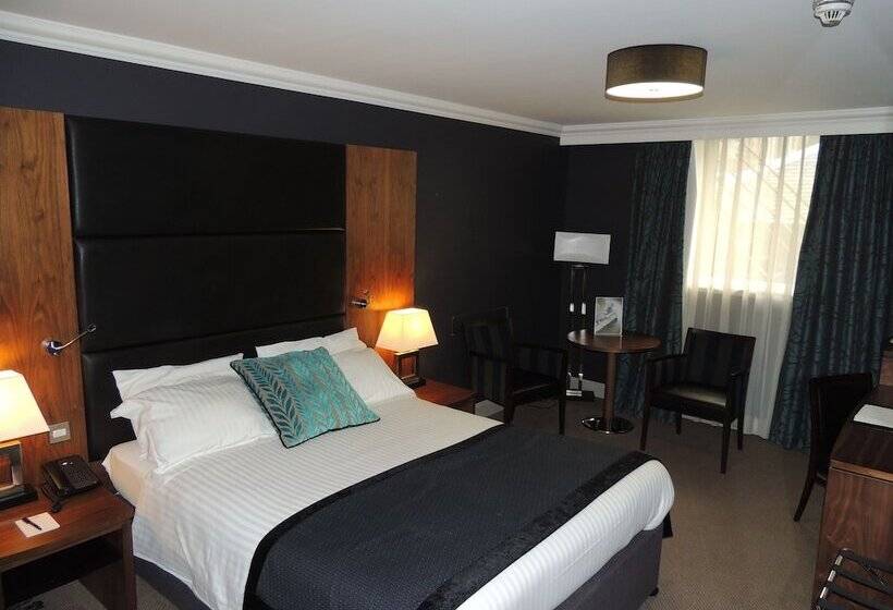 Rox Hotel Aberdeen By Compass Hospitality