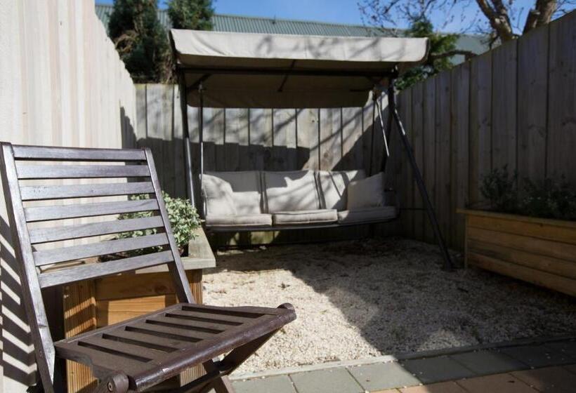 Settlers Boutique Motel