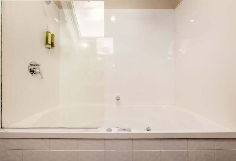 Settlers Boutique Motel