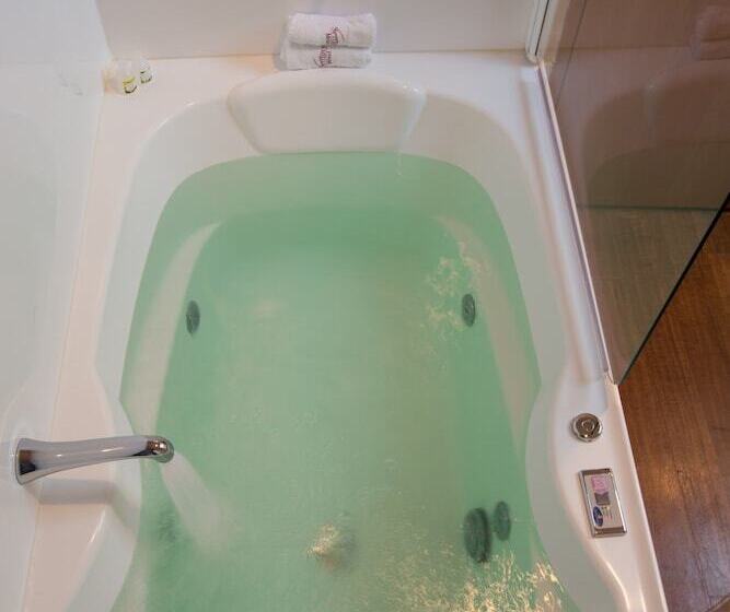 Settlers Boutique Motel