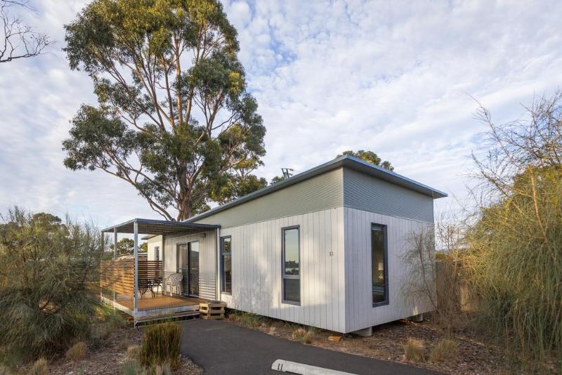 Swansea Beach Chalets