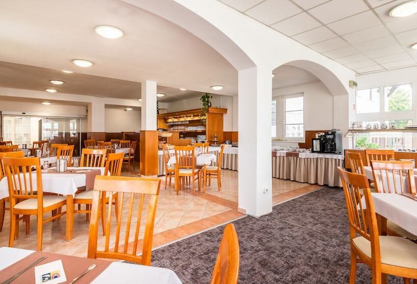 Thermal Hotel Mosonmagyarovar