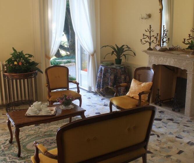 Villa La Mirabella