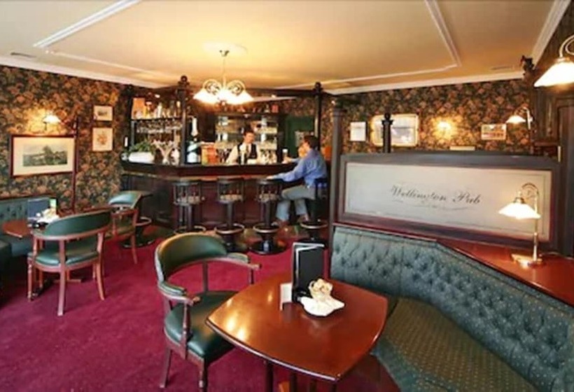 Villa Medici Hotel & Restaurant