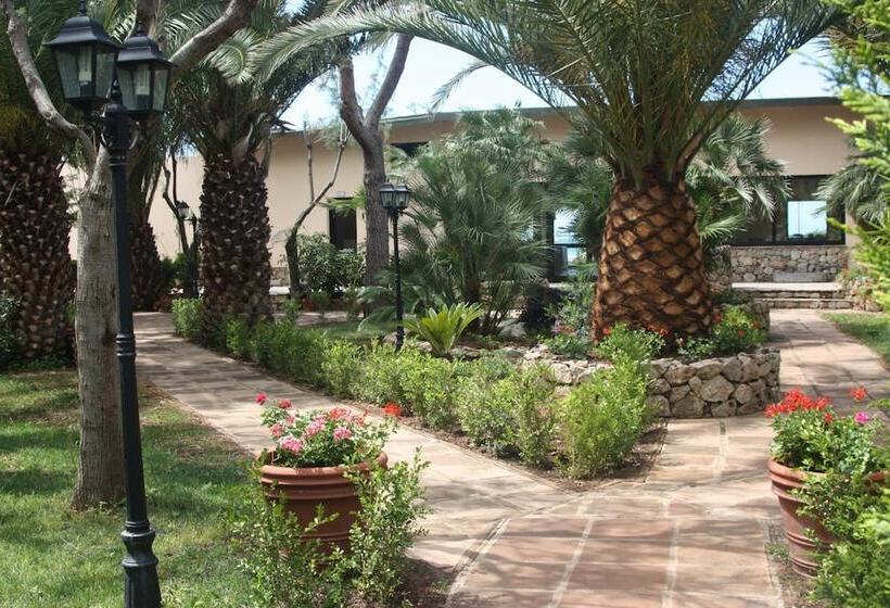 Torre San Vito Hotel Villaggio