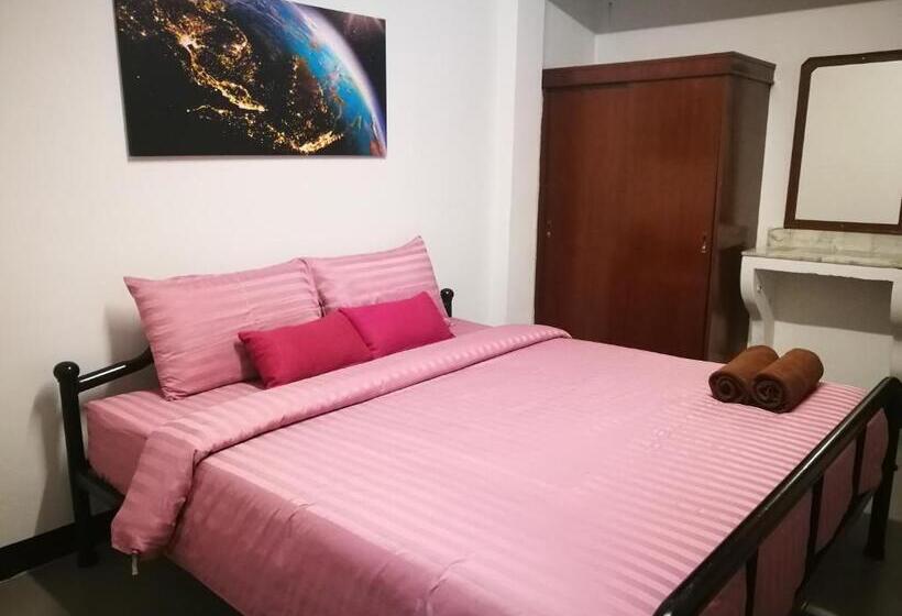 Общежитие Duangdren Apartment