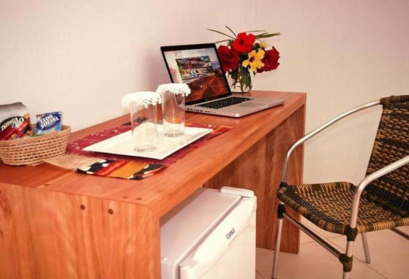 هاستل Pousada Dona Flor