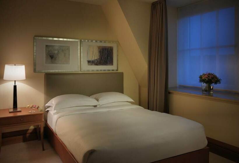 Apartment Residences At Park Hyatt