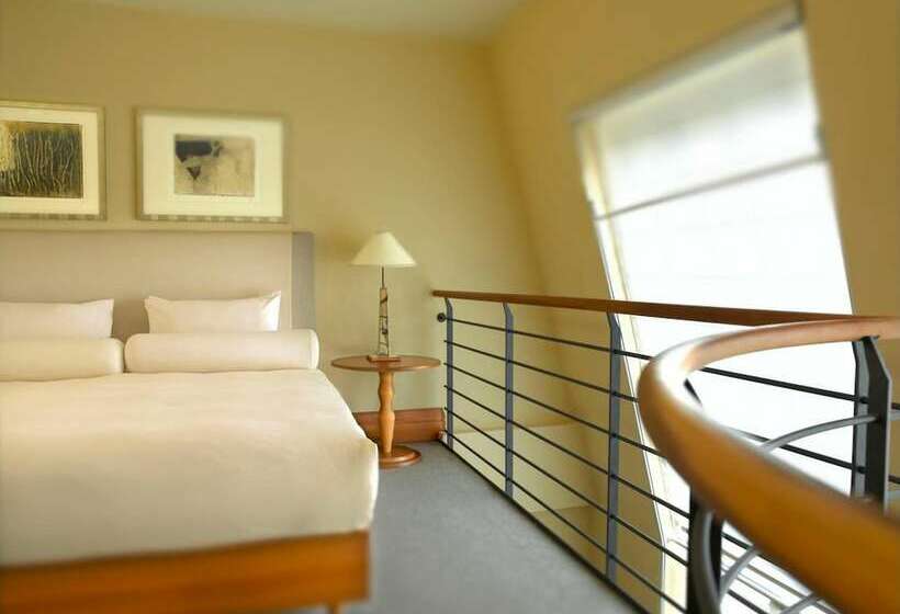 Apartment Residences At Park Hyatt