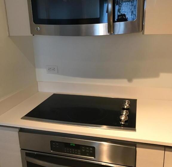 Beach Walk Resort De Lux Apartment