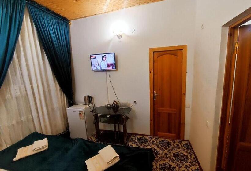 Boutique Hotel Parvina