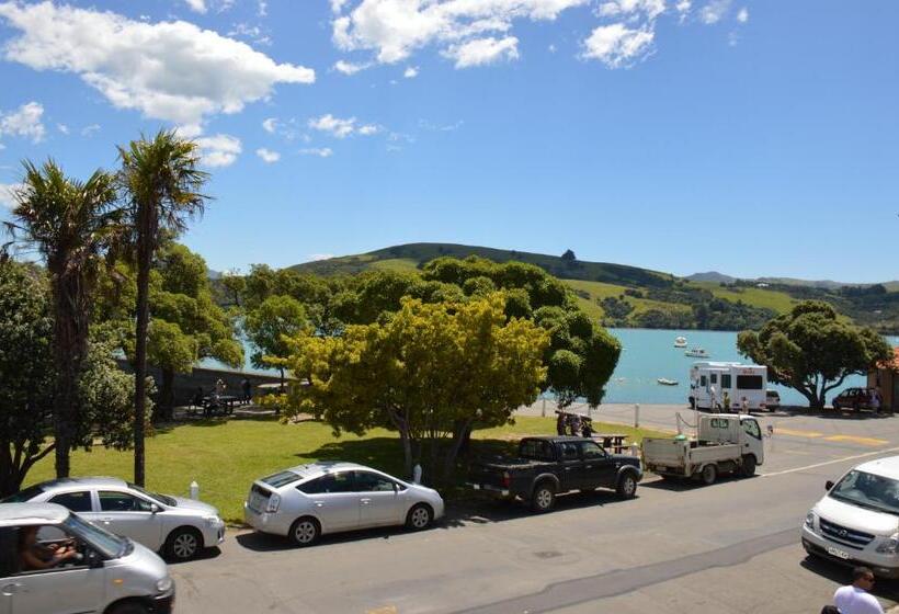 Bruce Waterfront Apartments