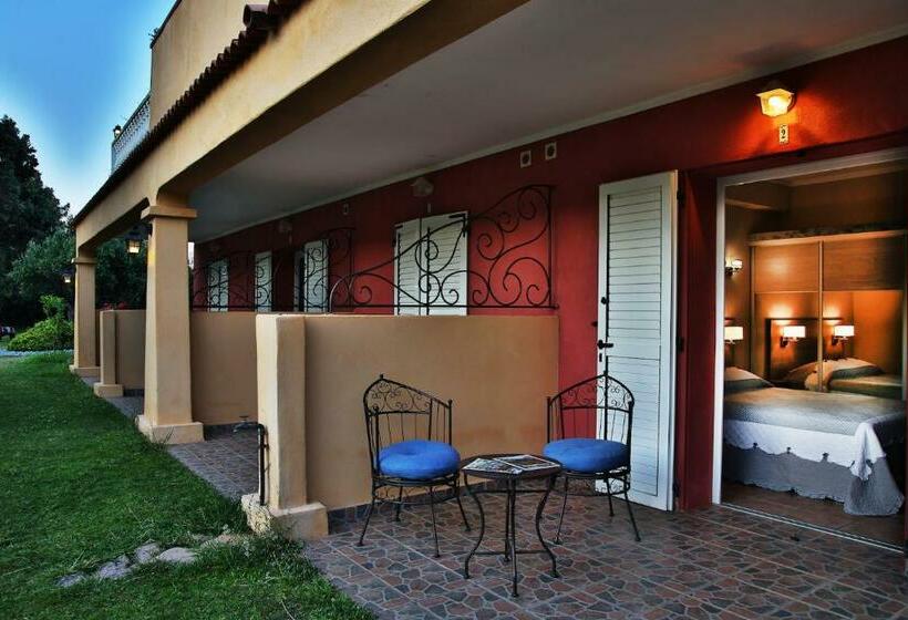 Отель Du Pont De L Oso