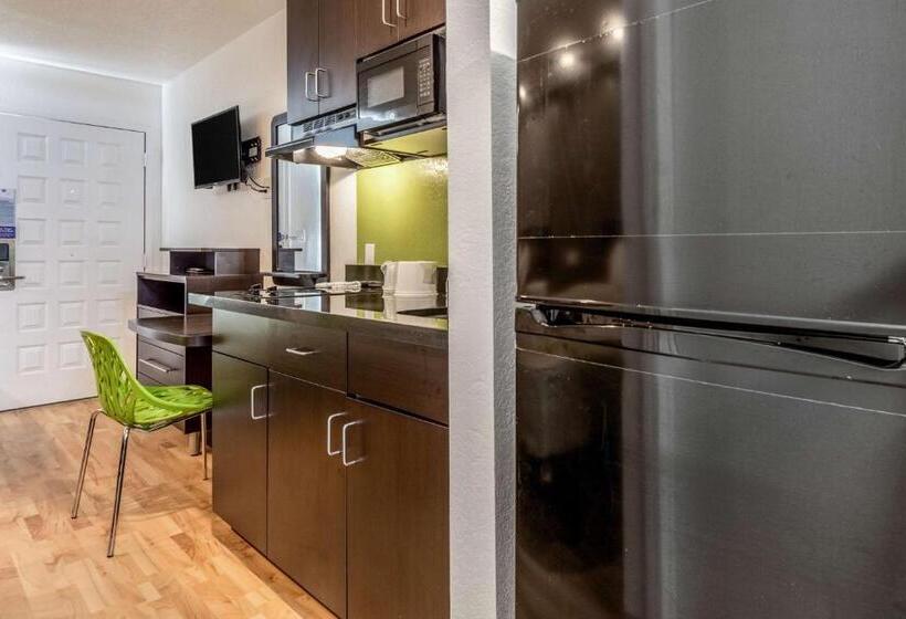 ホテル Studio 6 Buttonwillow, Ca