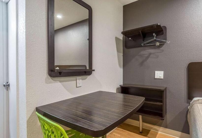 ホテル Studio 6 Buttonwillow, Ca