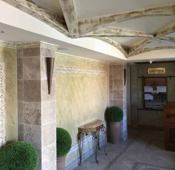 Maisonettes In Royal Bay Residence And Spa