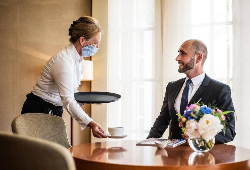 Apartment Residences At Park Hyatt