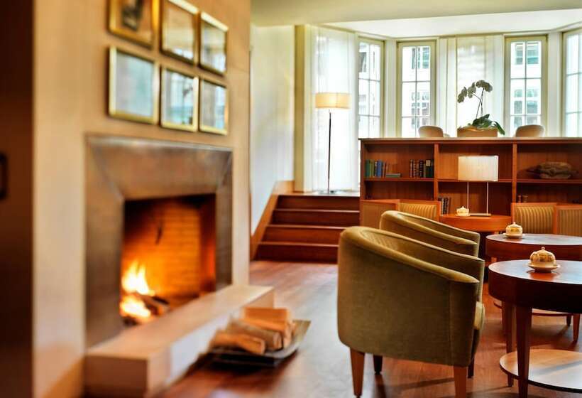 Apartment Residences At Park Hyatt