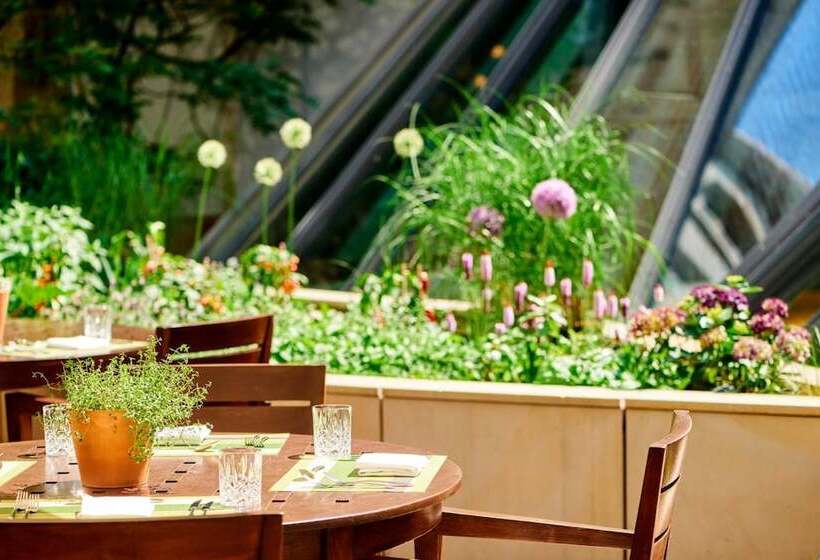 Apartment Residences At Park Hyatt