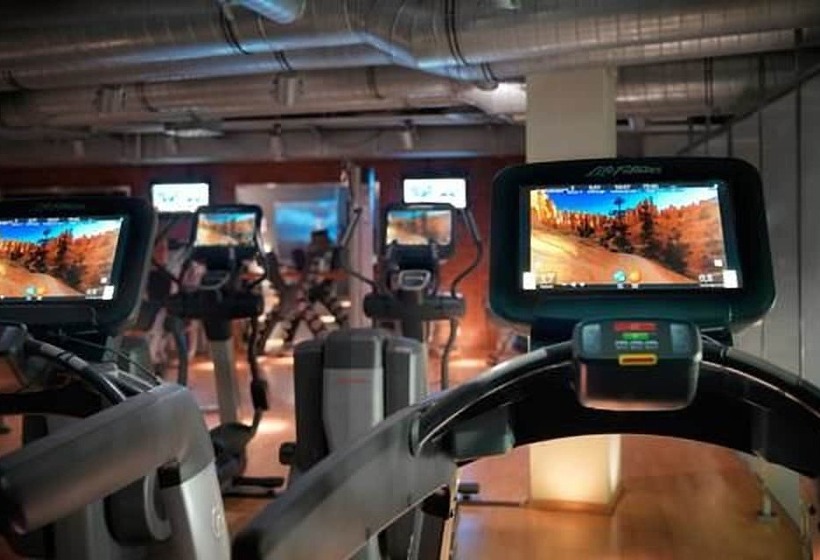 Apartment Residences At Park Hyatt