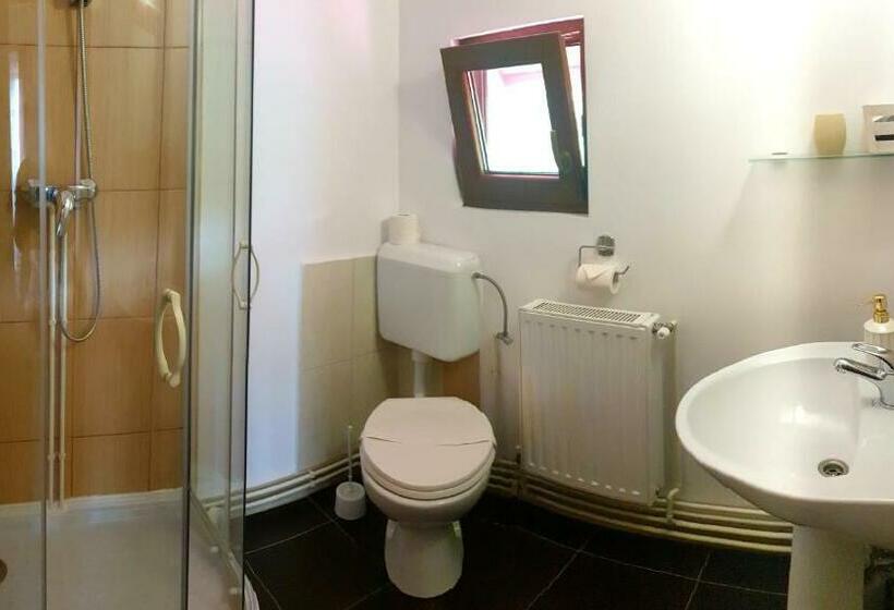 بنسيون Casa Langa Rau