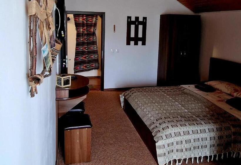 بنسيون Casa Langa Rau