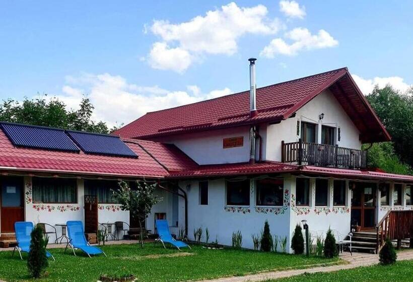 بنسيون Casa Langa Rau