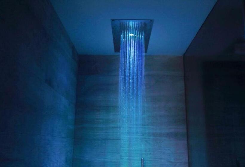 پانسیون Colonna 32