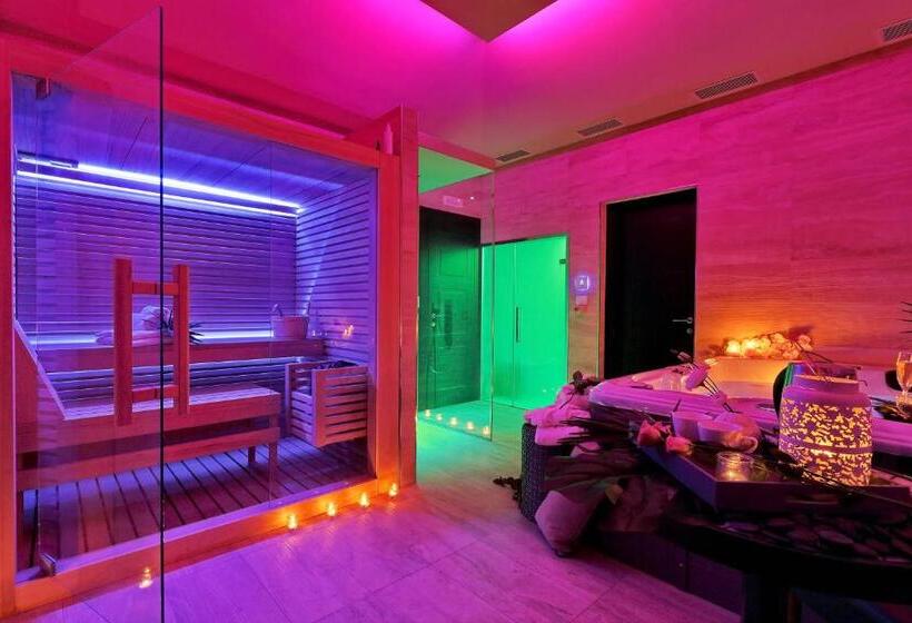 پانسیون Colonna 32