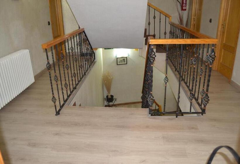 Пансион Hostal Don Juan I