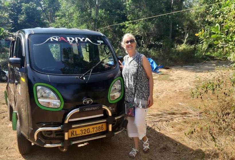 膳宿费 Marari Nadiya