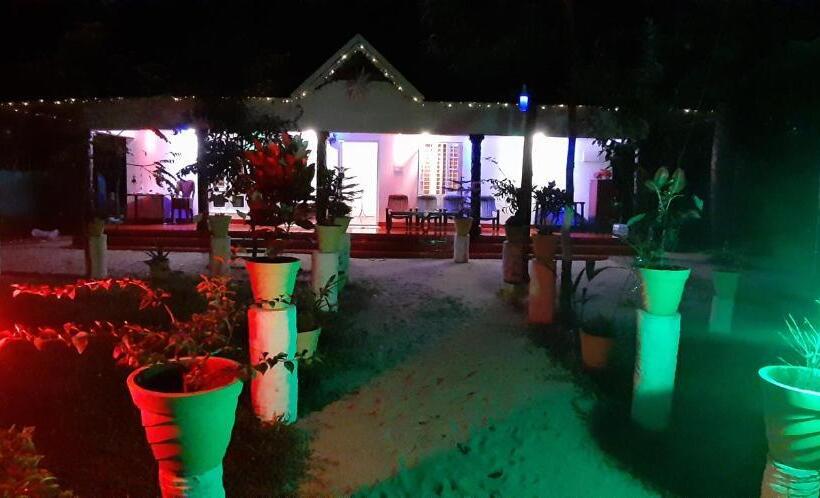 膳宿费 Marari Nadiya