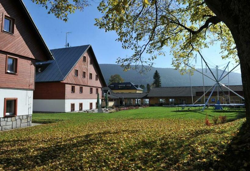 פנסיון Rodinný Penzion Skiland