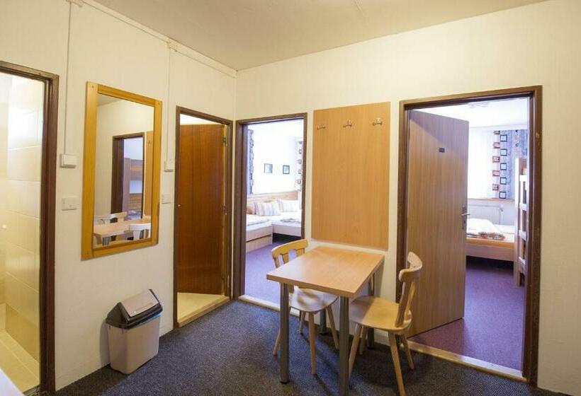 بنسيون Rodinný Penzion Skiland