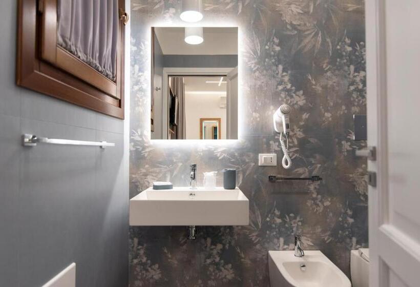 ペンション Room And Breakfast Aloe