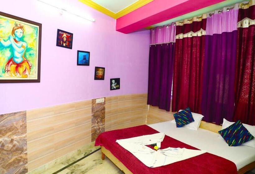 פנסיון Royal Heritage Guest House