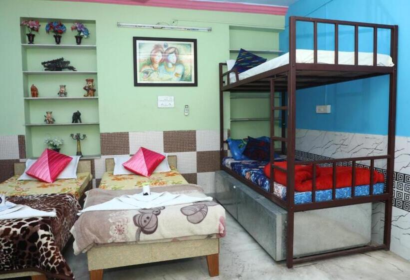 פנסיון Royal Heritage Guest House