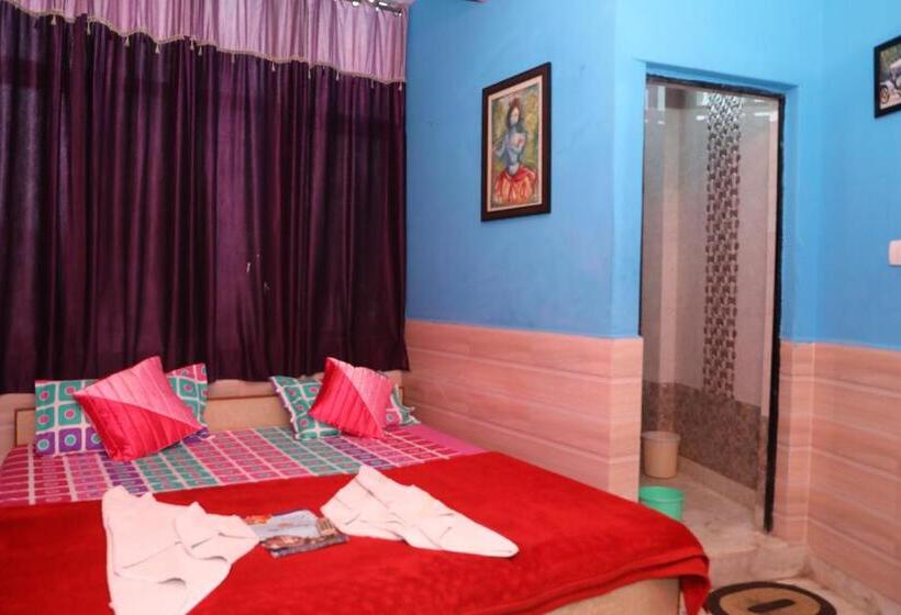 פנסיון Royal Heritage Guest House