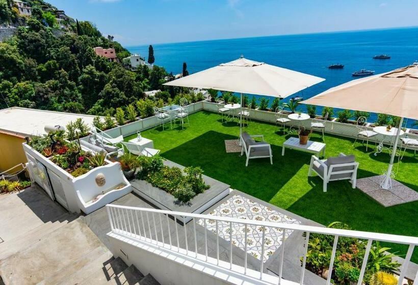 پانسیون Villa Pietra Santa