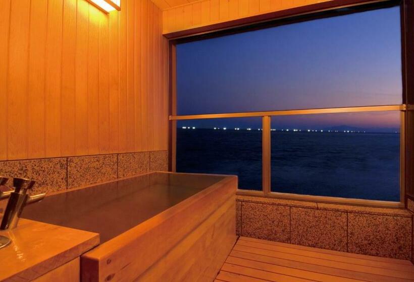 ريوكان Heiseikan Shiosaitei Hanatsuki