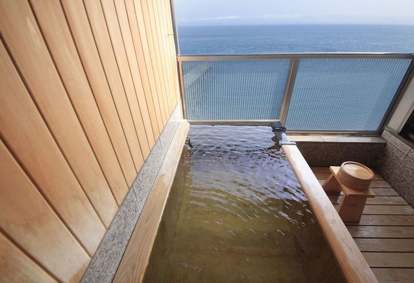 ريوكان Heiseikan Shiosaitei Hanatsuki