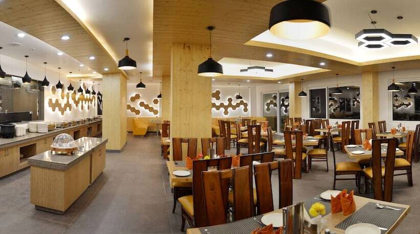 The Orchard Greens Resort   A Centrally Heated Property