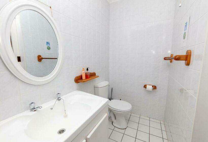 هاستل Nothando Backpackers Lodge