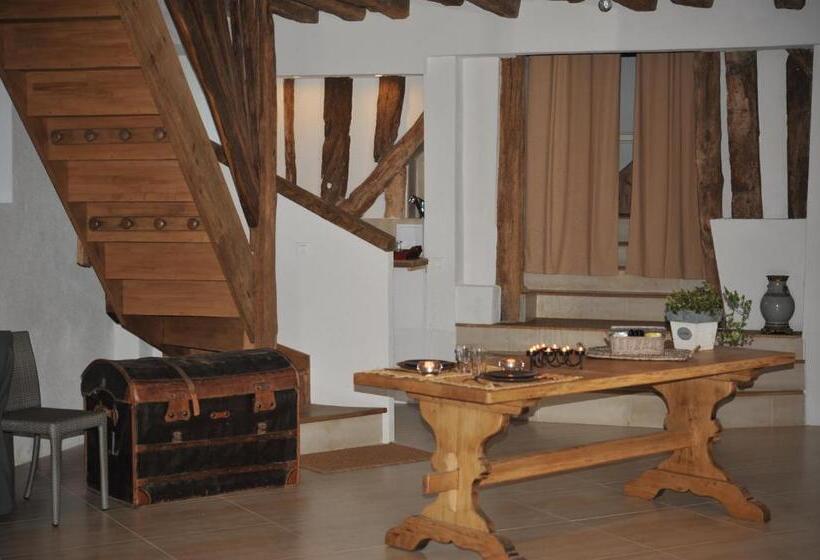 Bed and Breakfast La Bergerie Du Château De Pommeuse