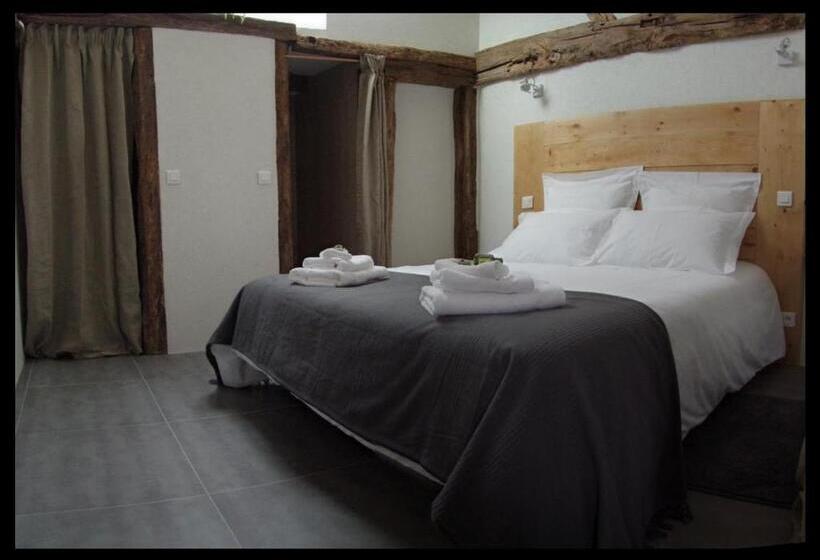 Bed and Breakfast La Bergerie Du Château De Pommeuse